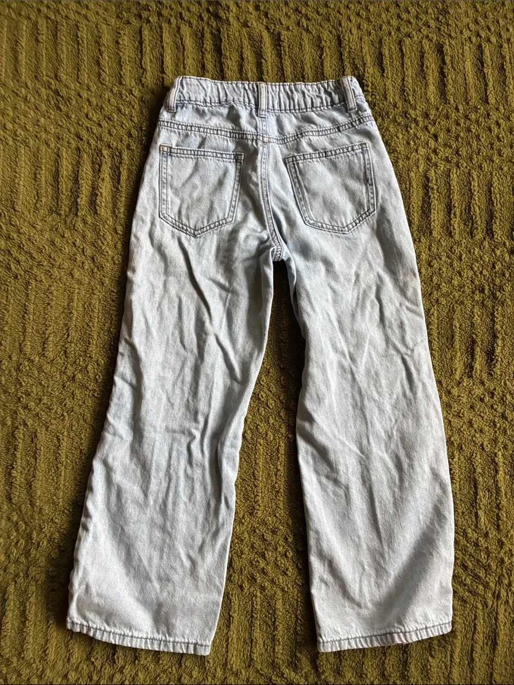 Girls Light Wash Wide Leg Jeans with Cargo Pockets